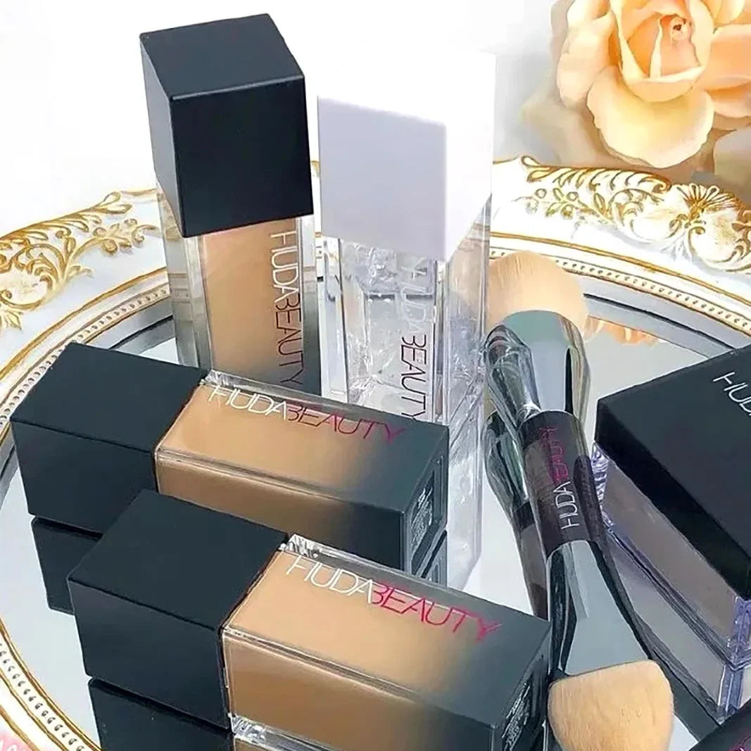Powder Fine Breathable Texture Loose Powder Concealer Long Lasting Makeup Liquid Foundation Flawless Lusterless Huda Cosmetics