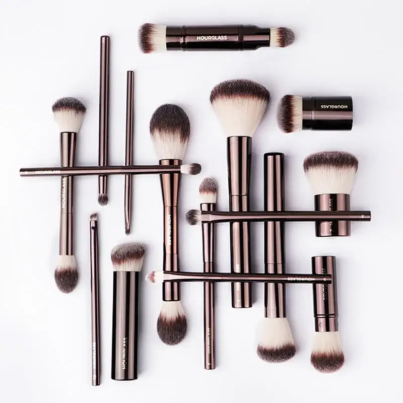 Hourglass Makeup Brush Collection – Luxury Sculpting Brushes